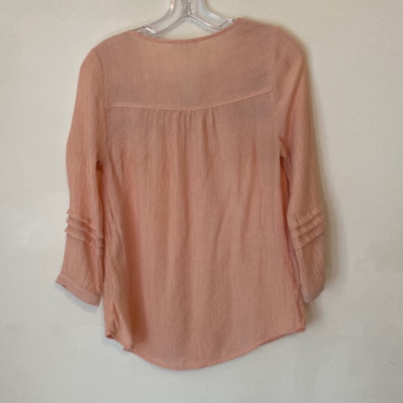 Women’s Peach Lightweight Top - Picture 3 of 5